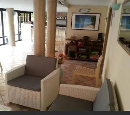 Gianella Hotel *